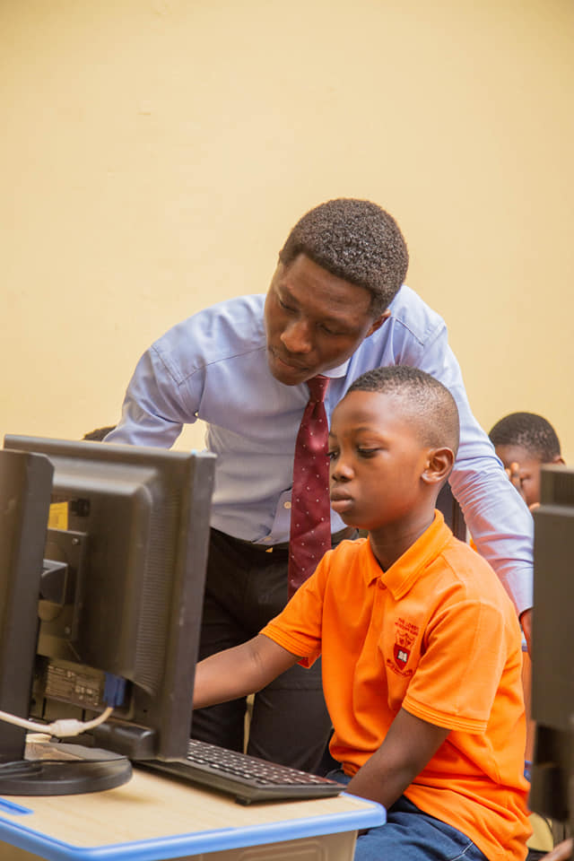 1716115729-7990878766649d9112c4db!3666